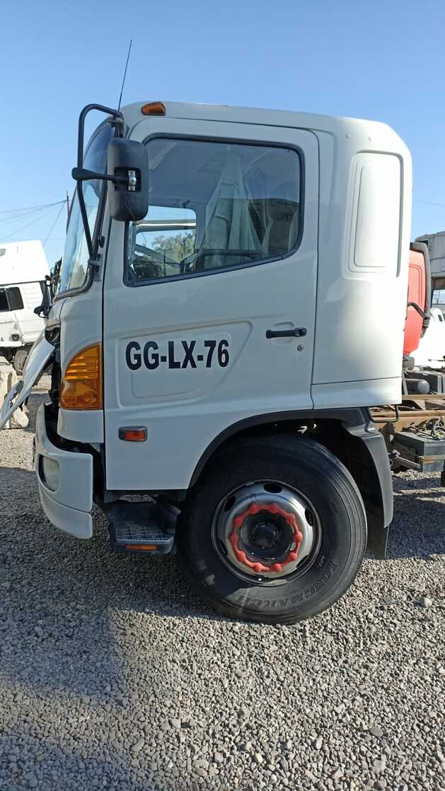  Hino GH 2005    EN DESARME